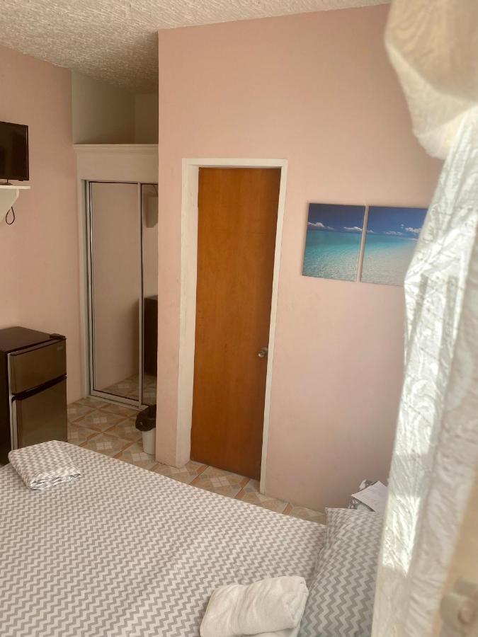Beverley'S Guest House, نيفيس المظهر الخارجي الصورة